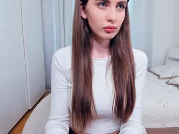 latina cam girl your__moon image #3349257