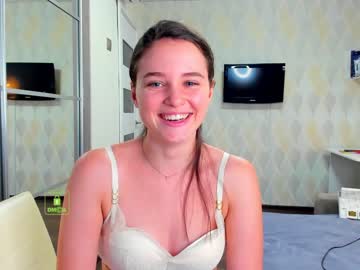 latina cam girl demurelixir image #1831003