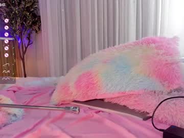 latina cam girl little_effy18 image #4356516