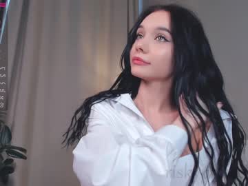 latina cam girl riskyproject image #3002528