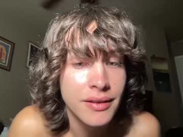 latina cam man jungleliving333 image #1061564