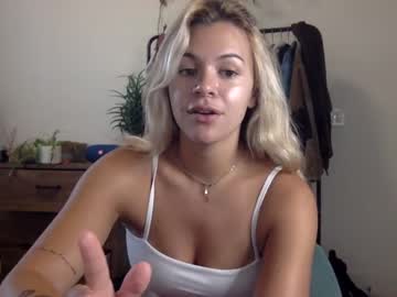 latina cam girl bottleservicegirl image #1555640