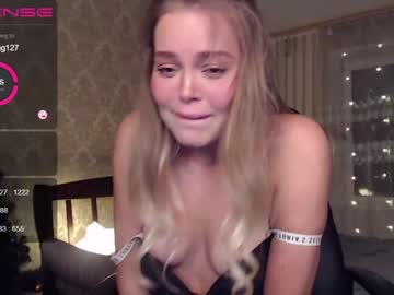 latina cam girl shykitten111 image #697706