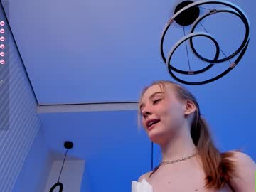 latina cam girl lissa_meooow image #4366439