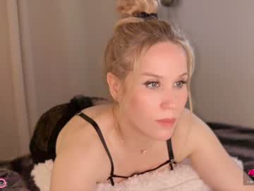 latina cam girl myassistant image #4507615