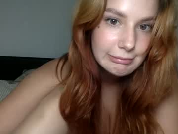 latina cam girl _xobbylizziexo image #3009400