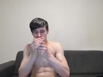 latina cam man skinnyguywithbigd image #4392532