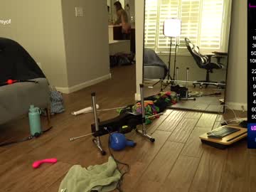 latina cam girl abbyroseof2003 image #2204382