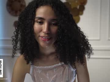 latina cam girl amnie_ image #3725989